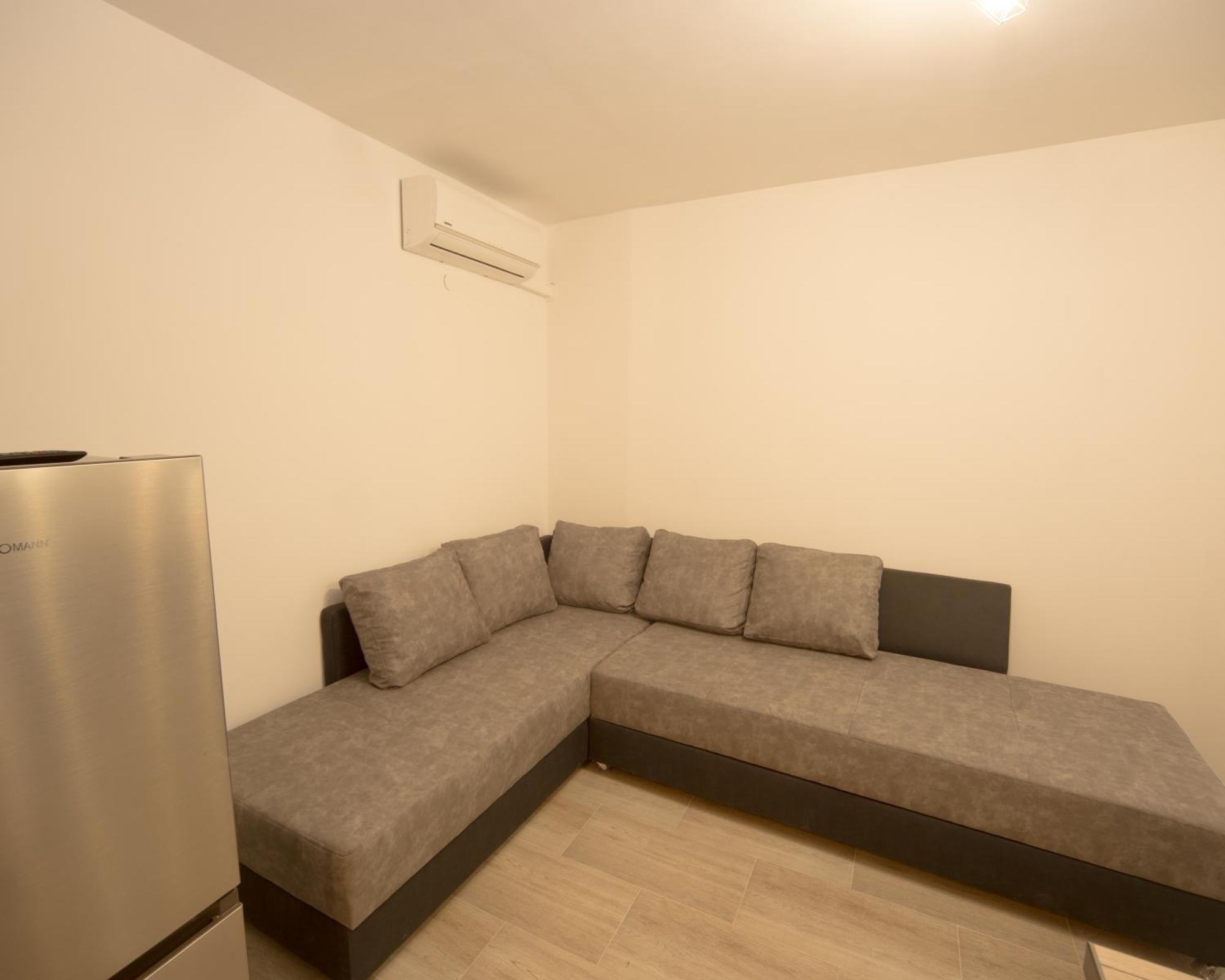 Aleks Top Center 2- Free Parking Burgas Stad Buitenkant foto